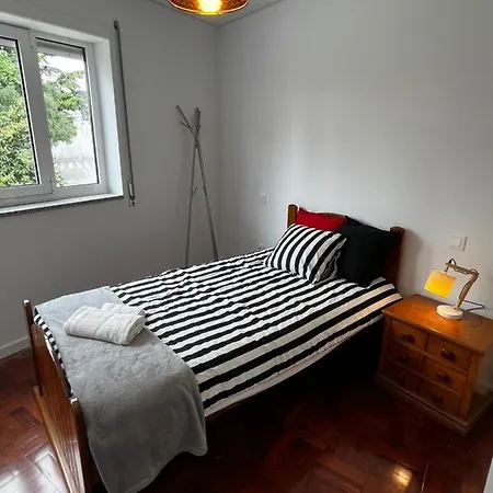 Apartment Casa Da Praca 1 *